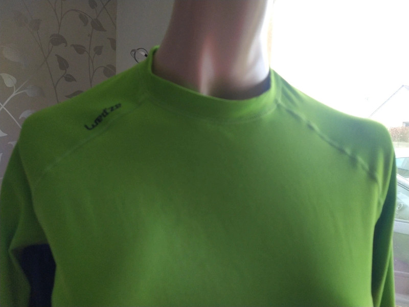 Tee shirt fluo 2025 decathlon