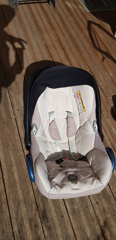 Poussette trio Elea Bébé Confort + siège auto + base Isofix - Bébé Confort  | Beebs