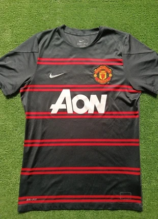 Maglia Manchester United - Nike, marke: Nike, zustand: Gut, größe: M, 12,00 €, 13,30 € inklusive Vinted-Käuferschutz