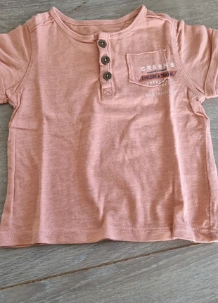 T-shirt Creeks, marke: Creeks, zustand: Sehr gut, größe: 9-12 Monate / 74, 3,00 €, 3,85 € inklusive Vinted-Käuferschutz