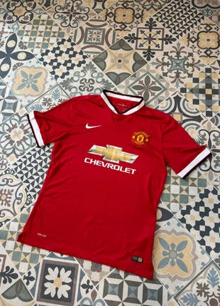 Maillot Nike  football Manchester united, marque: Nike, état: Très bon état, taille: M, 24,00 €, 25,90 € Protection acheteurs (Pro) incluse