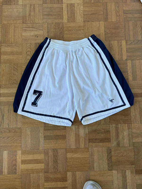 Ensemble short t-shirt vintage rétro basket ball 4