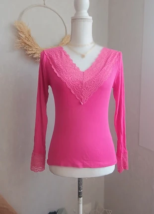 T-shirt femme manches longues rose dentelle – taille 42/44 – fabriqué en Italie, merk: sans marque, staat: Heel goed, maat: XL / 42 / 14, € 6,00, € 7,00 inclusief Kopersbescherming