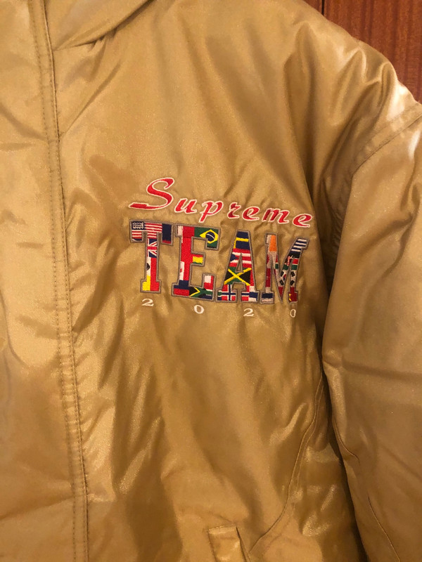 Supreme Team Puffy Jacket Gold - Vinted