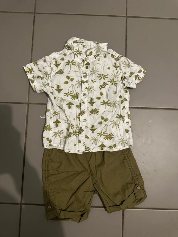 Ensemble short + chemise