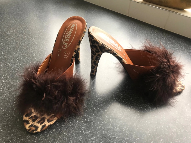 Michele X brown feather leopard print mules Vinted