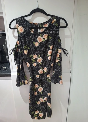 George Floral Cold-Shoulder Dress, brand: George, condition: Very good, size: XXL / 44 / 16, €5.00, €5.95 includes Buyer Protection