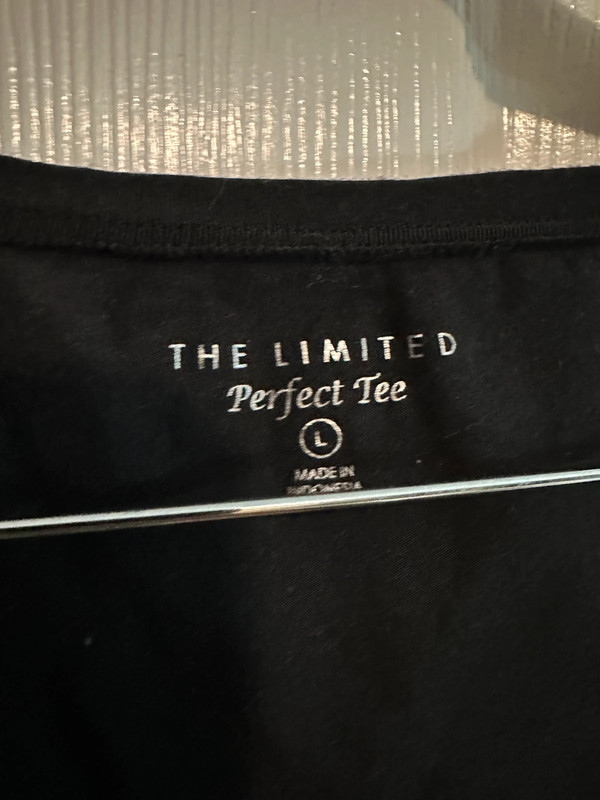 The Limited Perfect Tee - Size L 2