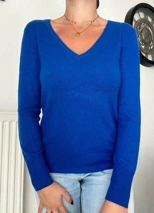 Pull col V bleu électrique – 100% cachemire – Caroll – Taille XS – Neuf avec étiquette, merk: Caroll, staat: Nieuw met prijskaartje, maat: XS / 34 / 6, € 90,00, € 95,20 inclusief Kopersbescherming