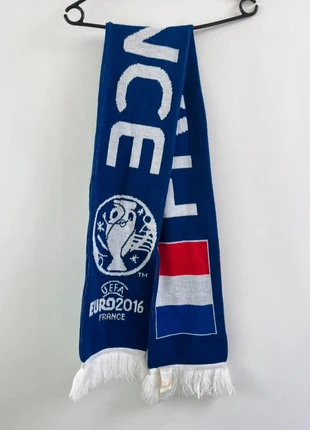 Écharpe euro 2016 france original, merk: EURO2016, staat: Heel goed, € 20,00, € 21,70 inclusief Kopersbescherming
