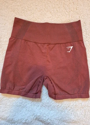 Short Gymshark bordeaux / rouge – Taille M – Excellent état, marke: Gymshark, zustand: Sehr gut, größe: M / 38 / 10, 28,00 €, 30,10 € inklusive Vinted-Käuferschutz