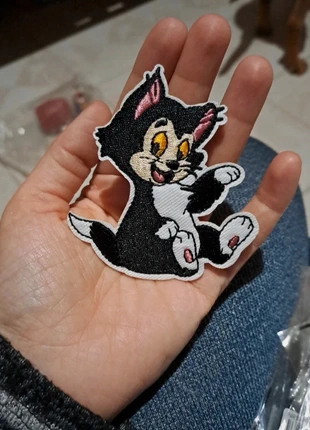 Toppa termoadesiva  Figaro, marque: Pinocchio, état: Neuf sans étiquette, 6,00 €, 7,00 € Protection acheteurs incluse