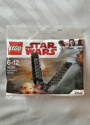 Lego Star Wars Kylo Ren’s Shuttle, brand: LEGO, condition: Very good, size: One size, €5.00, €5.95 includes Buyer Protection