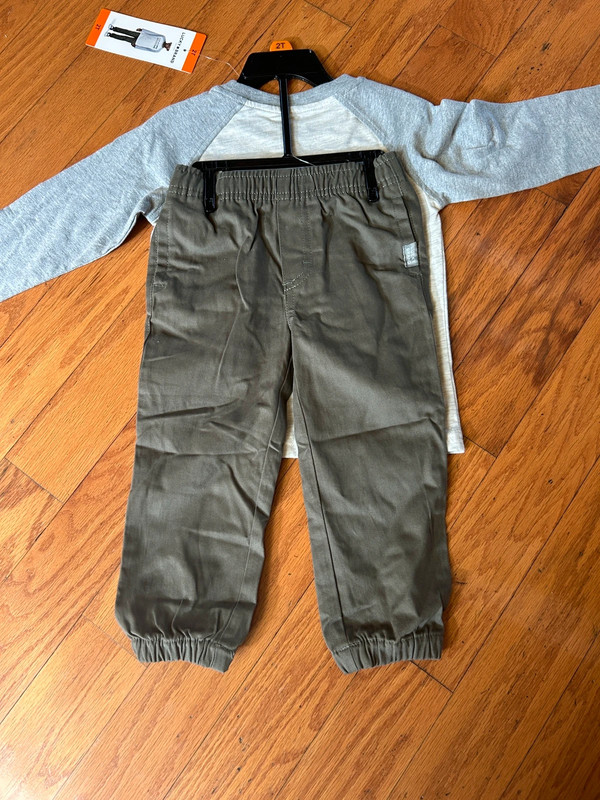 NWT Lucky Brand boys 2pcs outfit set 2