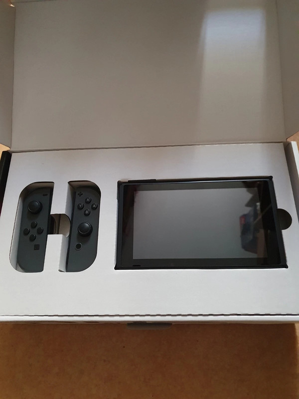 Nintendo Switch V1 non patchée en boite !