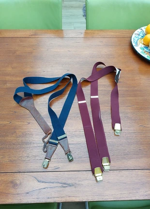 bordeaux bretels, staat: Goed, € 3,00, € 3,85 inclusief Kopersbescherming