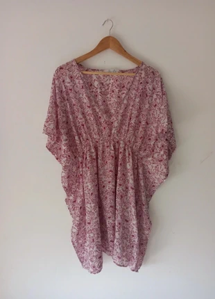 Robe fluide imprimé floral Primark - Taille M, marque: Primark, état: Neuf sans étiquette, taille: M / 38 / 10, 4,00 €, 4,90 € Protection acheteurs incluse