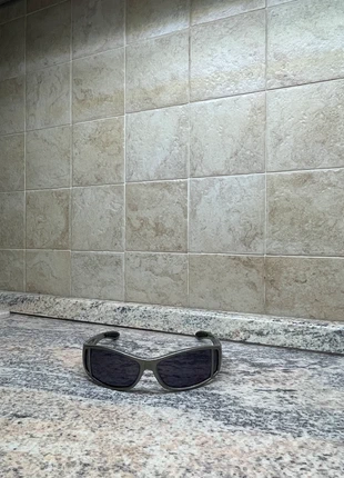 Occhiali da sole Spider-Man originali Marvel – Supereroi in stile!, marca: Marvel, estado: Muito bom, tamanho: Tamanho único, €5.00, €5.95 inclui Proteção do Comprador