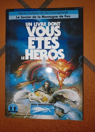 Livre dont on est le héros Le sorcier de la montagne de feu, état: Très bon état, 10,00 €, 11,20 € Protection acheteurs incluse