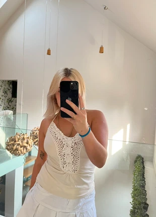Cream / beige crochet halterneck design top , condition: Very good, size: S / 8, £17.00, £18.55 includes Buyer Protection