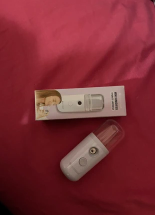 mini umidificatore, brand: silvergear, condizioni: Nuovo con cartellino, €5.00, €5.95 include la Protezione acquisti