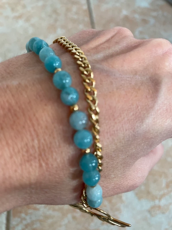 Collier doré et perles bleues - photo numéro 5