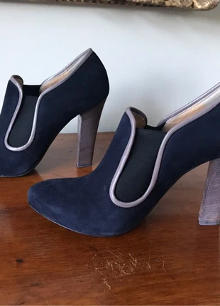 Pollini amper gedragen, merk: Pollini, staat: Heel goed, maat: 39.5, € 25,00, € 26,95 inclusief Kopersbescherming