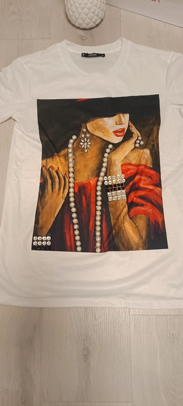 Divina camiseta estampada de Lefon 2