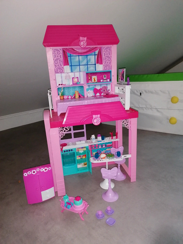 Barbie maison+accessoires