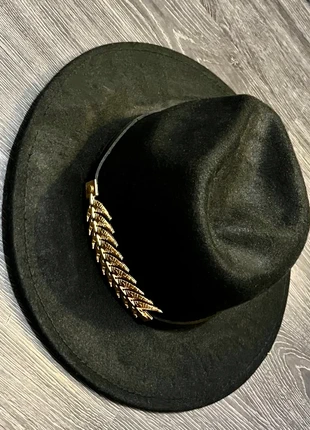 Chapeau Fedora, marke: Shein, zustand: Neu, größe: Einheitsgröße, 14,99 €, 16,44 € inklusive Vinted-Käuferschutz