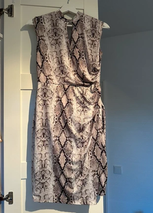 Sexy Cocktail Kleid mit Schlangenmuster, merk: ORSAY, staat: Heel goed, maat: M / 38 / 10, € 6,00, € 7,00 inclusief Kopersbescherming