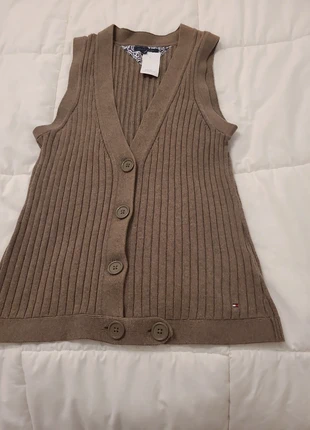 Gilet maglia cotone Tommy Hilfiger, brand: Tommy Hilfiger, condizioni: Nuovo senza cartellino, taglia: M / IT 42 / EU 38, €12.00, €13.30 include la Protezione acquisti