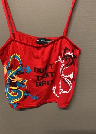 Crop top, marca: PrettyLittleThing, estado: Muito bom, tamanho: S / 36 / 8, €1.00, €1.75 inclui Proteção do Comprador