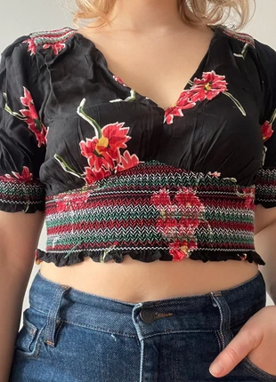 Petit haut urban outfitters, merk: Urban Outfitters, staat: Veelgebruikt, maat: S / 36 / 8, € 4,00, € 4,90 inclusief Kopersbescherming