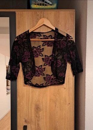 Whimsygoth fairycore lace bolero with flowers, merk: Sonstiges, staat: Heel goed, maat: M / 38 / 10, € 10,00, € 11,20 inclusief Kopersbescherming