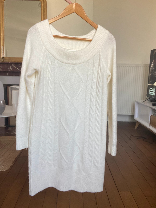 Robe blanche laine tricot 1