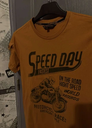 Teeshirt, brand: American People, condizioni: Ottime, taglia: S, €4.00, €4.90 include la Protezione acquisti