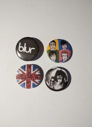 badges blur, brand: Accessories, condition: Like new, €4.60, €5.53 includes Buyer Protection