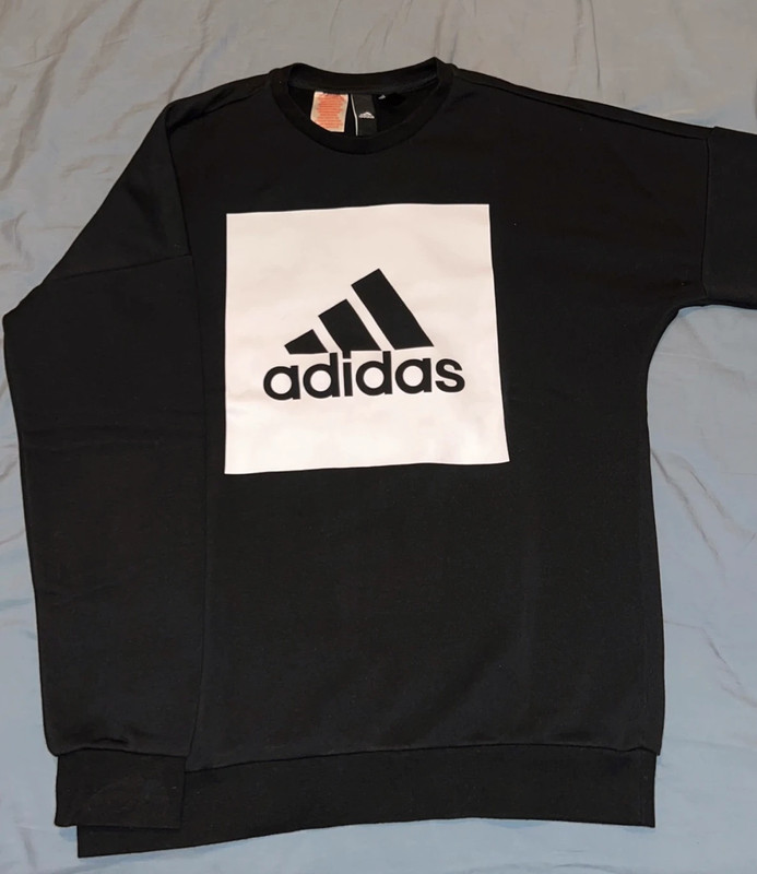 Pull adidas sales noir et blanc