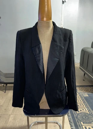 Blazer noir élégant avec col satiné – Style chic & intemporel, marca: Chloé, estado: Bueno, tamaño: S / 36 / 8, 20,00 €, 21,70 € Protección al comprador incluida