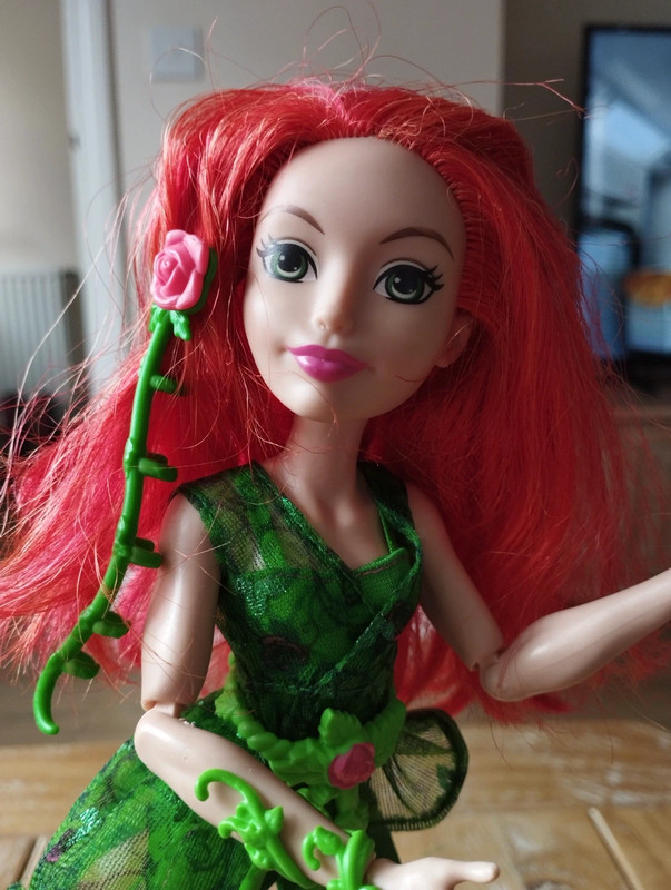 Poison ivy discount 12 inch doll