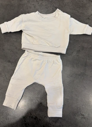 Ensemble bébé, brand: Zeeman, condition: Very good, size: Up to 1 month / 50 cm, €3.00, €3.85 includes Buyer Protection