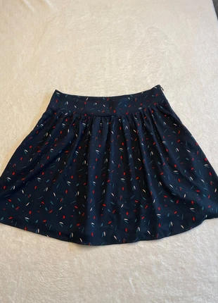 Jupe Kiabi marine taille 40, brand: Kiabi, condizioni: Ottime, taglia: L / IT 44 / EU 40, €2.00, €2.80 include la Protezione acquisti