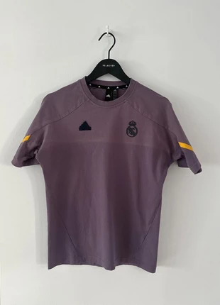 Camiseta Adidas Real Madrid Design, merk: adidas, staat: Heel goed, maat: XS, € 12,00, € 13,30 inclusief Kopersbescherming