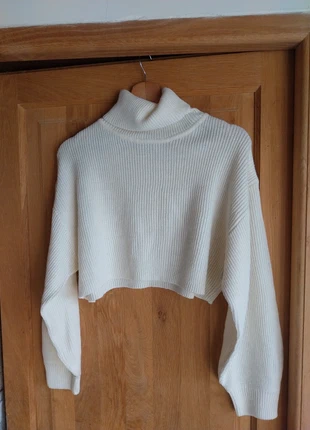 Pull over crop, brand: H&M, condizioni: Ottime, taglia: M / IT 42 / EU 38, €5.00, €5.95 include la Protezione acquisti