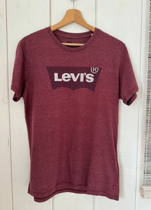 Tee Levi’s, marque: Levi's, état: Très bon état, taille: XS, 10,00 €, 11,20 € Protection acheteurs incluse