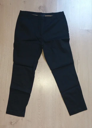 Pantalon tailleur 36, merk: Kiabi, staat: Nieuw zonder prijskaartje, maat: S / 36 / 8, € 5,00, € 5,95 inclusief Kopersbescherming