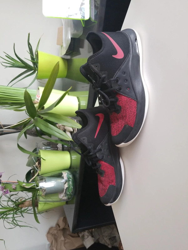 Baskets Nike Air Versatile III Vinted