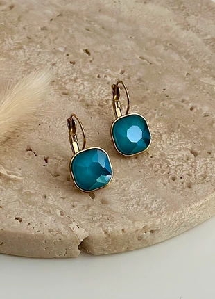 Boucles d’oreilles dorées acier inoxydable pendantes cristaux bleus canards, brand: Boutique Parisienne, condizioni: Ottime, €19.00, €20.65 include la Protezione acquisti Pro