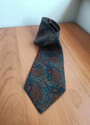 Splendida cravatta Trussardi in pura seta, merk: Trussardi, staat: Nieuw zonder prijskaartje, € 20,00, € 21,70 inclusief Kopersbescherming